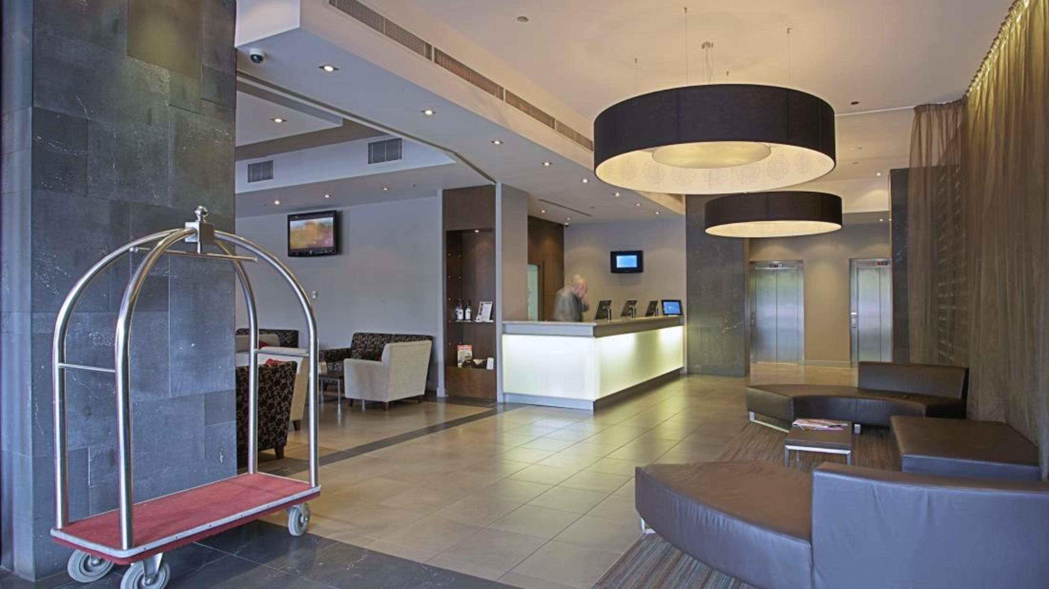 Mantra Hindmarsh Square Hotell Adelaide Eksteriør bilde