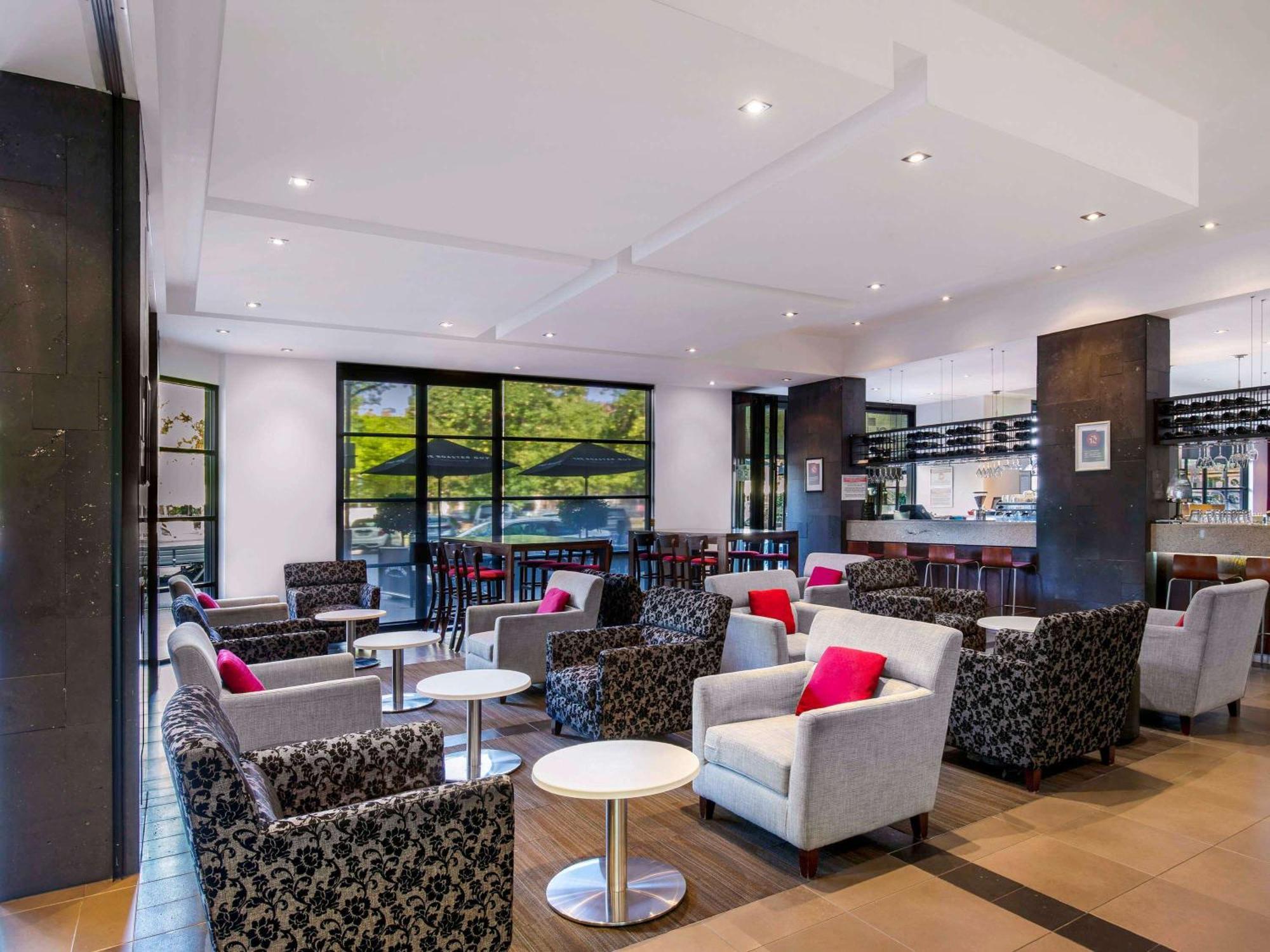 Mantra Hindmarsh Square Hotell Adelaide Eksteriør bilde